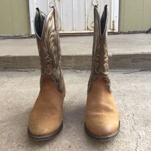 Laredo Lea Vamp Fox Cowgirl boots